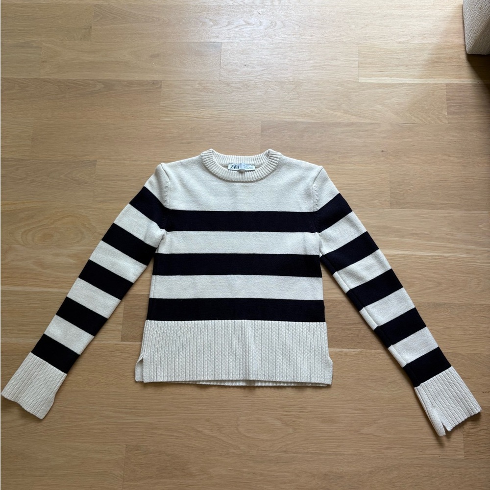 Zara Beige Ribbed Sweater